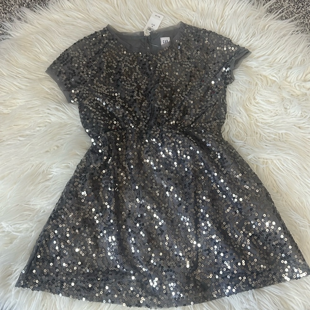 Gap kids sequin party dress - NWT size small 6-7
